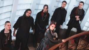 Solsticio presenta: Primera Luna